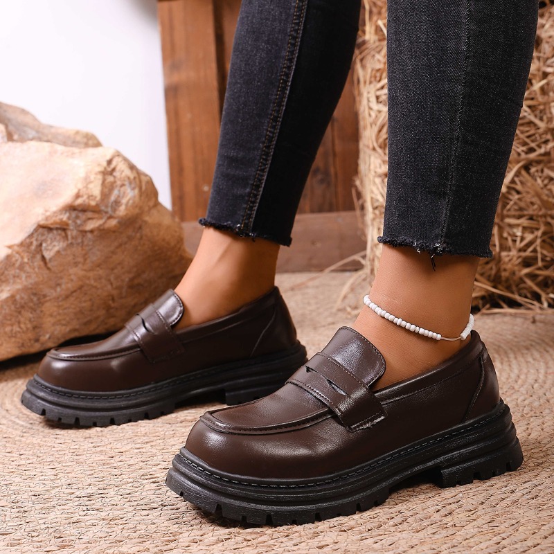 Damskie brązowe skórzane mokas – Leather Work Dress recenzja i cena