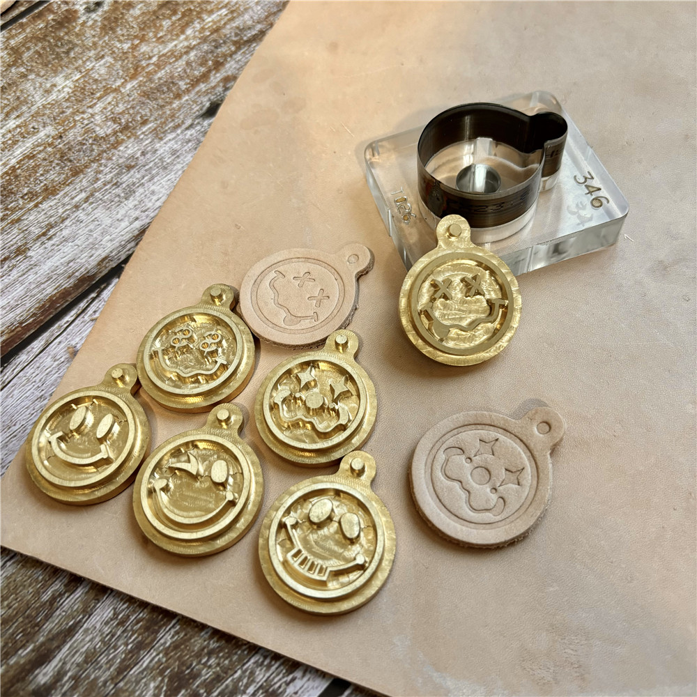 Wisiorek na zamówienie uśmiech – Leather Stamp Set recenzja i cena