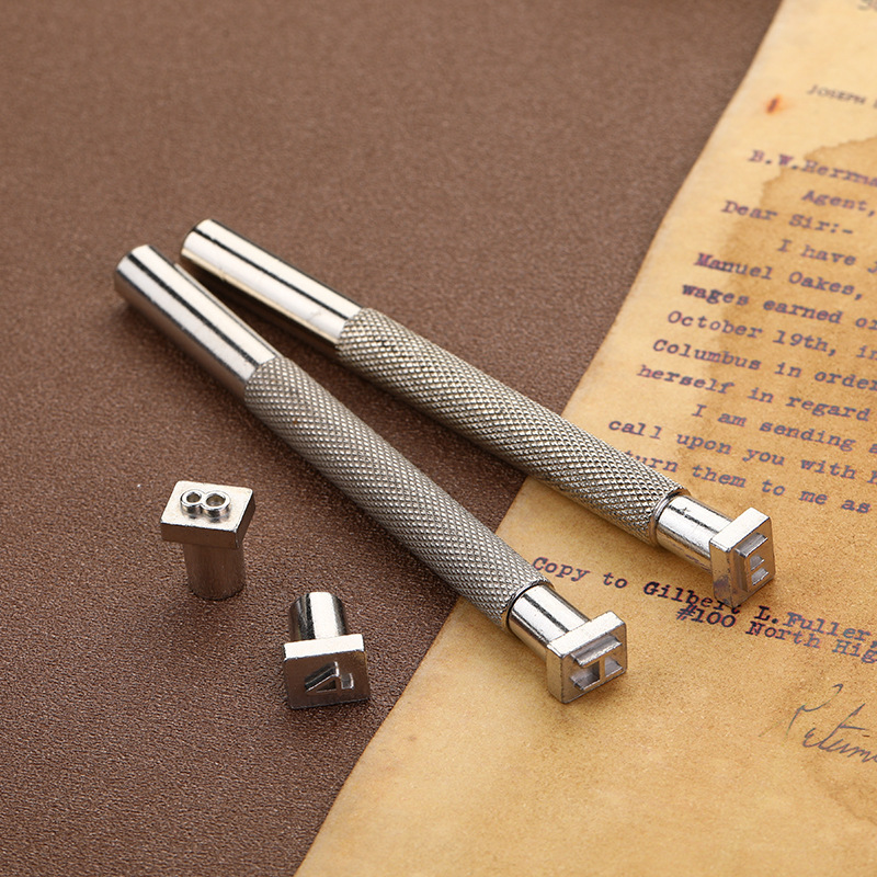 Skórzany pręt do tłoczenia ręc – Leatherwork Craft recenzja i cena