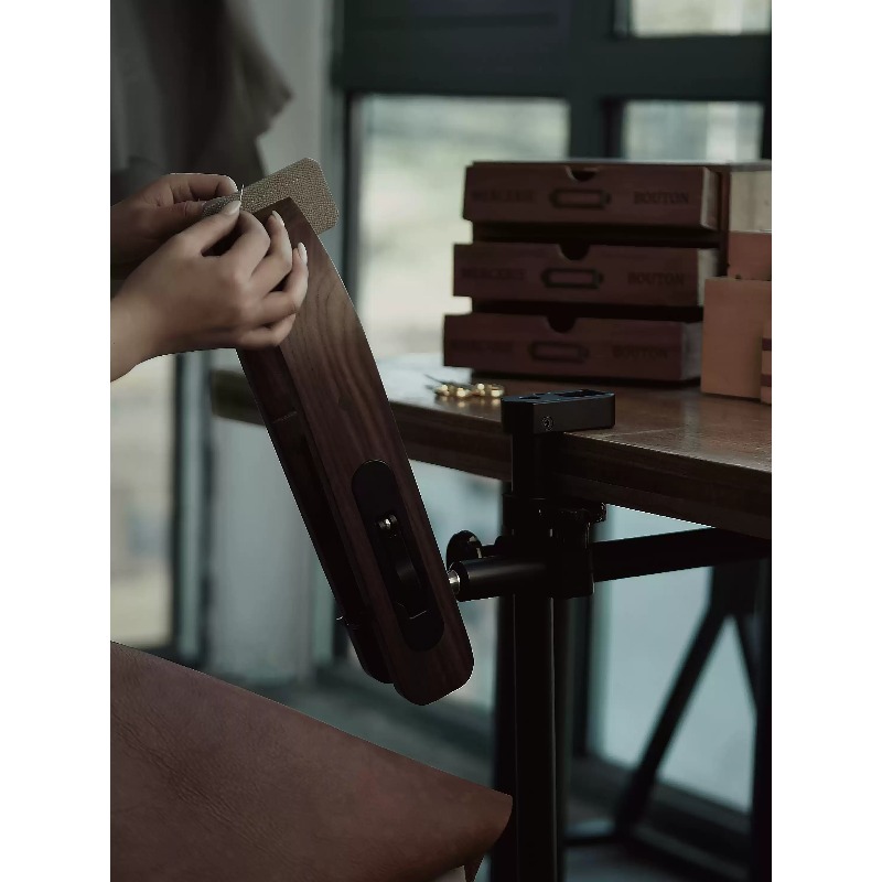 Drewniany stojak do mocowania  – Leatherwork Craft recenzja i cena